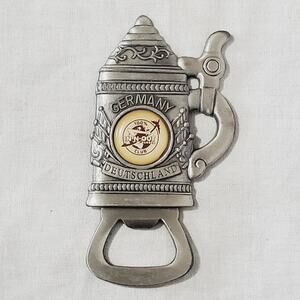 *RARE* IN-N-OUT Burger 100% Club Germany Deutschland Stein Bottle Opener Magnet